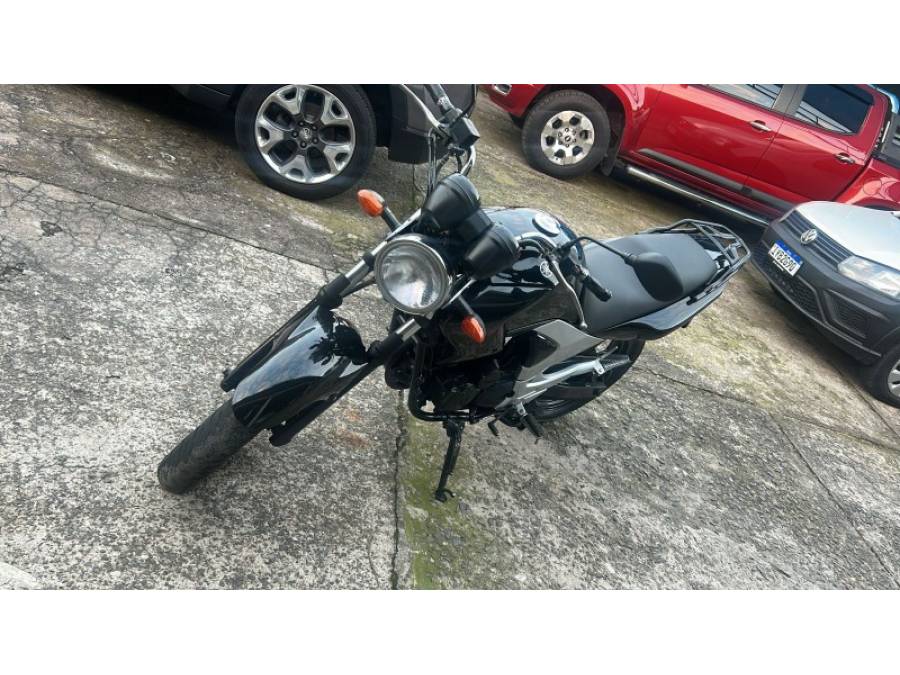 YAMAHA - FAZER - 2009/2010 - Preta - R$ 11.500,00