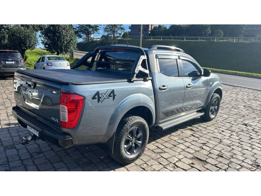 NISSAN - FRONTIER - 2020/2021 - Cinza - R$ 165.000,00