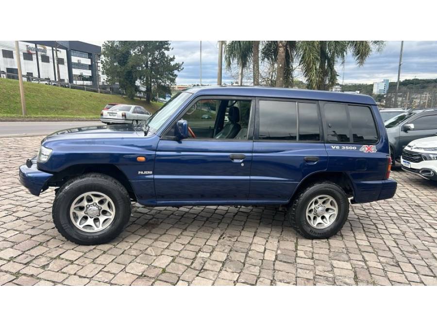 MITSUBISHI - PAJERO - 1998/1998 - Azul - R$ 39.000,00