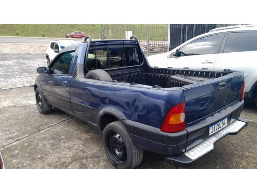 FIAT - STRADA - 1999/1999 - Azul - R$ 25.000,00