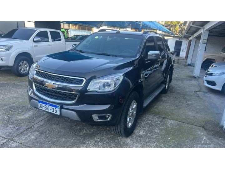 CHEVROLET - S10 - 2014/2014 - Cinza - R$ 99.000,00