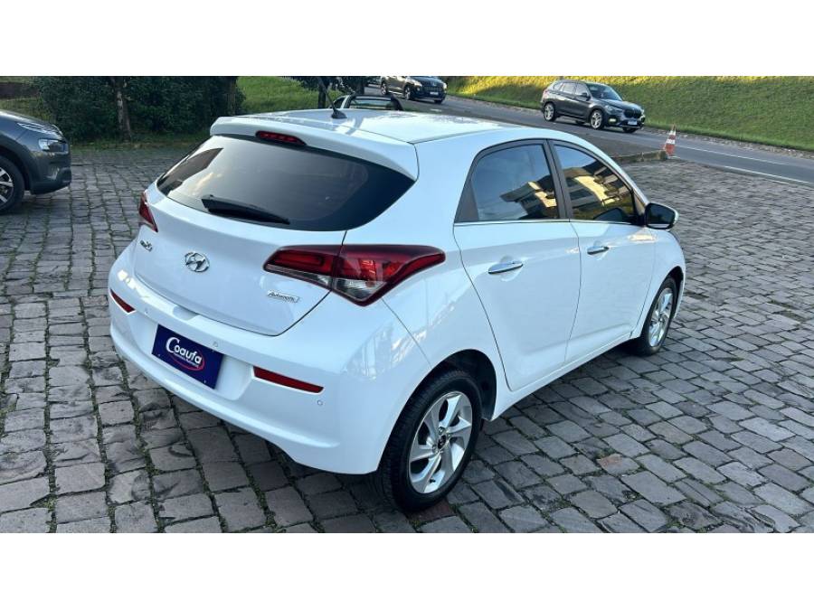 HYUNDAI - HB20 - 2016/2016 - Branca - R$ 64.000,00