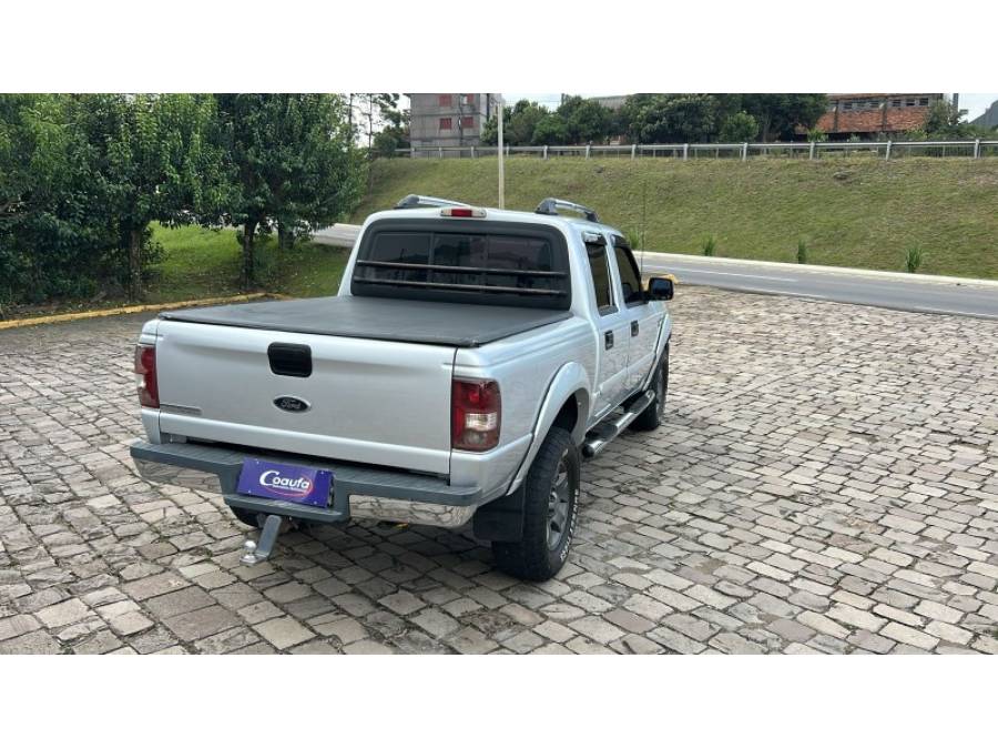 FORD - RANGER - 2007/2008 - Prata - R$ 69.900,00