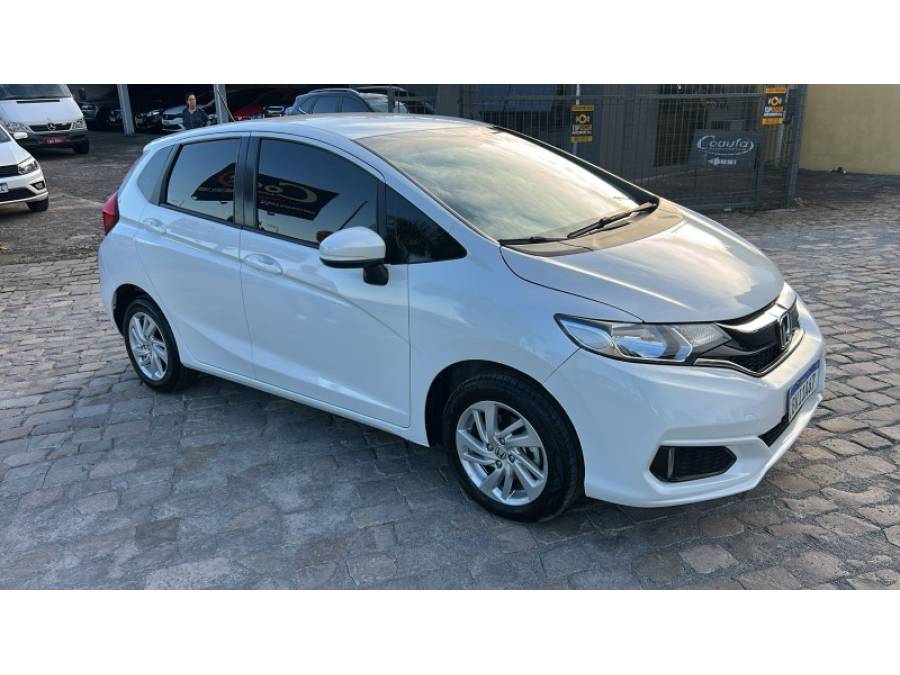 HONDA - FIT - 2021/2021 - Branca - R$ 79.900,00