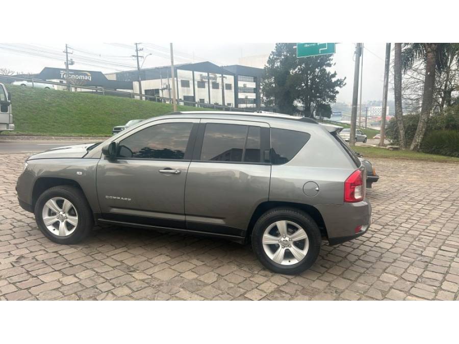 JEEP - COMPASS - 2012/2013 - Cinza - R$ 54.900,00