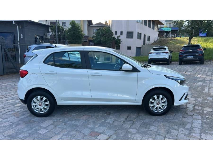 FIAT - ARGO - 2018/2018 - Branca - R$ 51.900,00