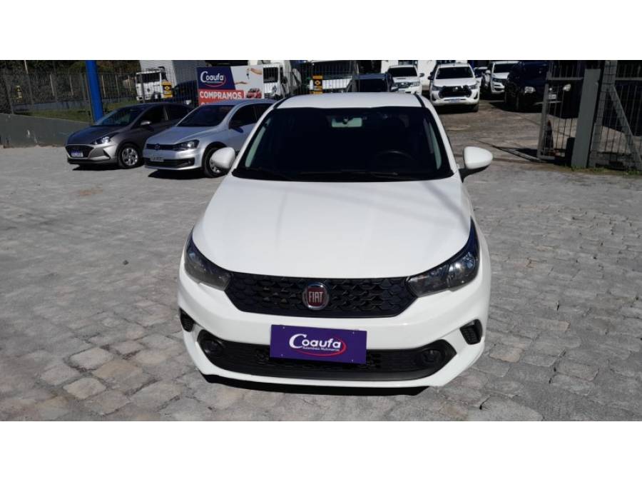 FIAT - ARGO - 2018/2018 - Branca - R$ 47.000,00