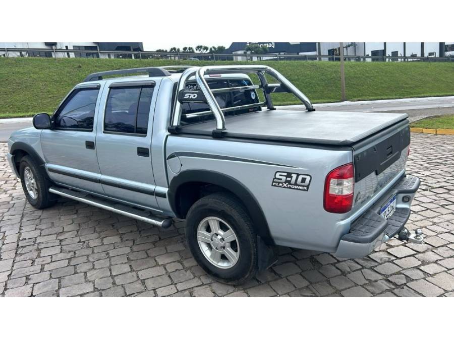 CHEVROLET - S10 - 2008/2009 - Prata - R$ 55.000,00