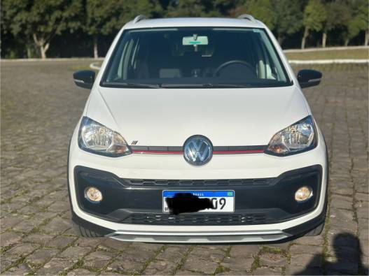 VOLKSWAGEN - UP - 2020/2020 - Branca - R$ 73.000,00