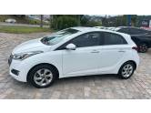 HYUNDAI - HB20 - 2017/2018 - Branca - R$ 72.900,00