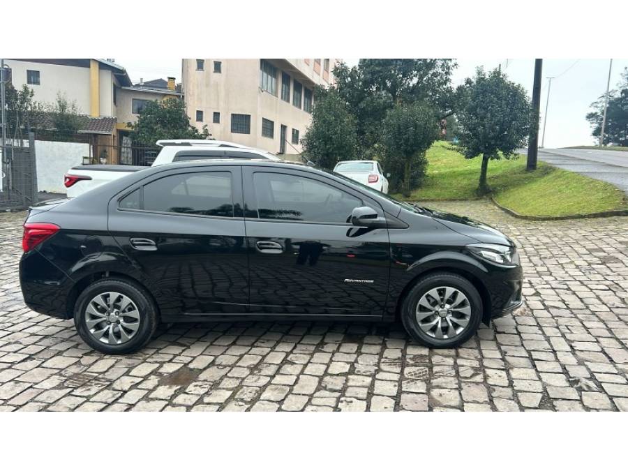 CHEVROLET - PRISMA - 2018/2018 - Preta - R$ 64.900,00