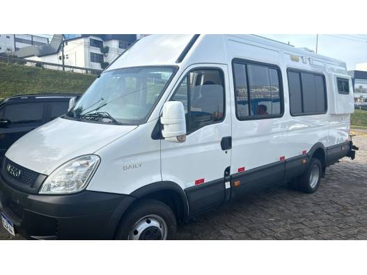 IVECO - DAILY - 2014/2014 - Branca - R$ 380.000,00