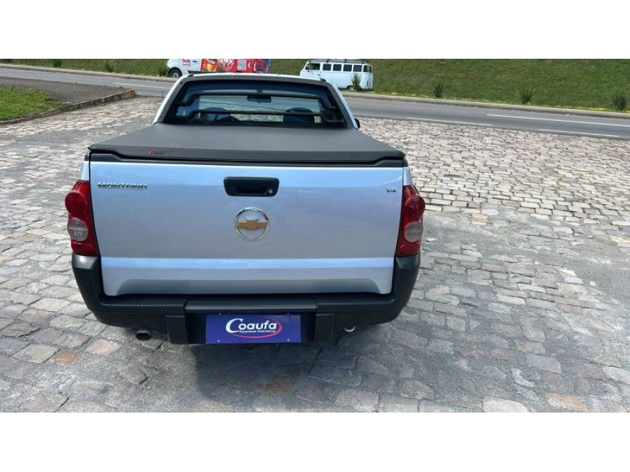 CHEVROLET - MONTANA - 2009/2010 - Prata - R$ 37.000,00