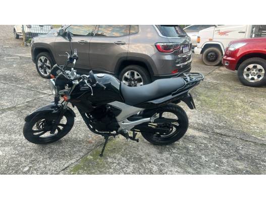 YAMAHA - FAZER - 2009/2010 - Preta - R$ 11.500,00