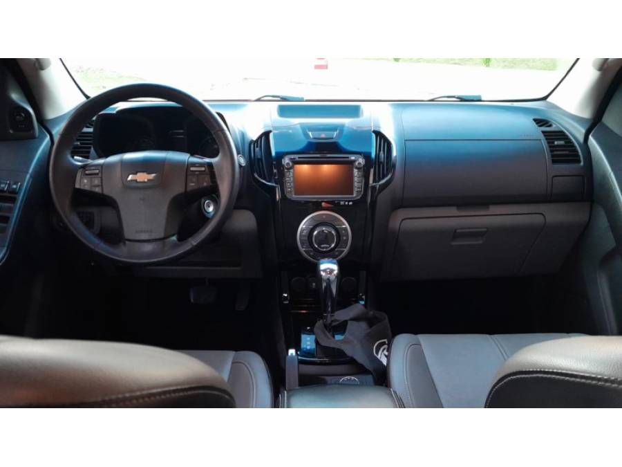 CHEVROLET - S10 - 2016/2016 - Vermelha - R$ 138.900,00