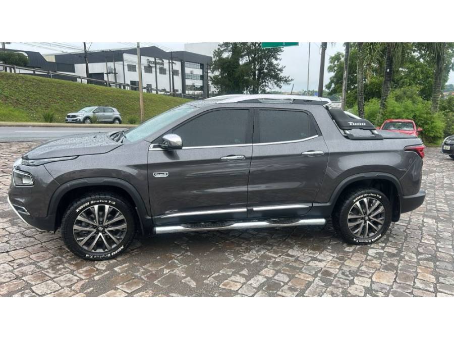FIAT - TORO - 2022/2022 - Cinza - Sob Consulta