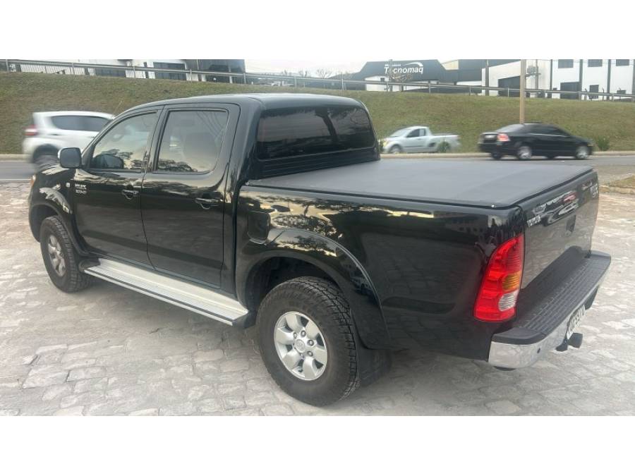 TOYOTA - HILUX - 2007/2007 - Preta - R$ 100.900,00