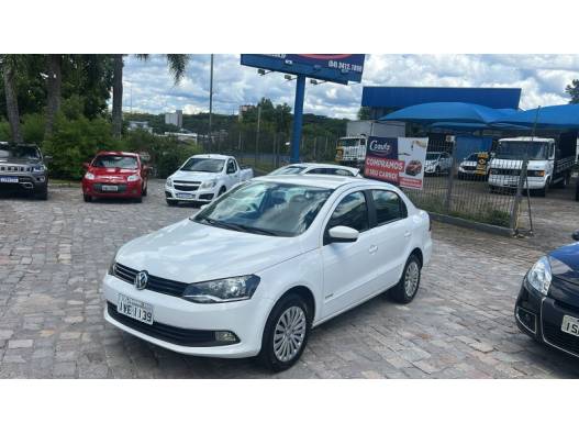 VOLKSWAGEN - VOYAGE - 2014/2014 - Branca - R$ 39.000,00