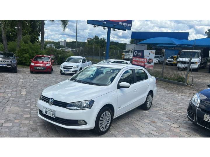 VOLKSWAGEN - VOYAGE - 2014/2014 - Branca - R$ 39.000,00