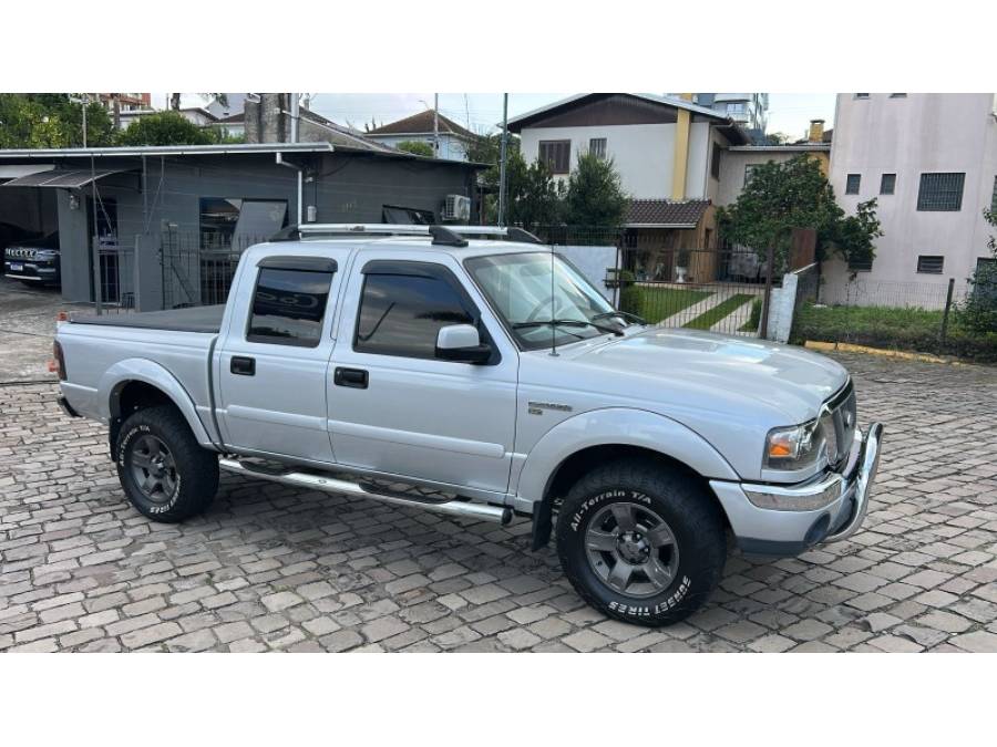 FORD - RANGER - 2007/2008 - Prata - R$ 69.900,00