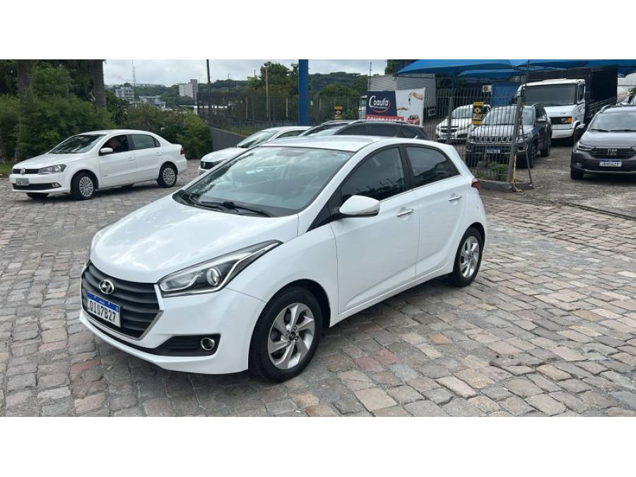 HYUNDAI - HB20 - 2017/2018 - Branca - R$ 72.900,00