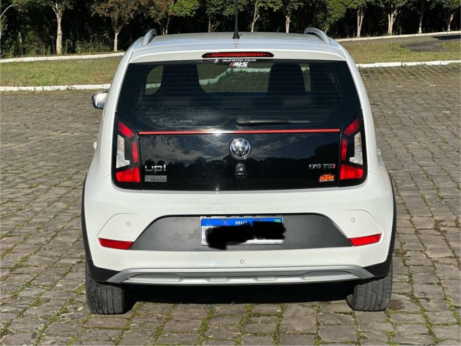 VOLKSWAGEN - UP - 2020/2020 - Branca - R$ 73.000,00