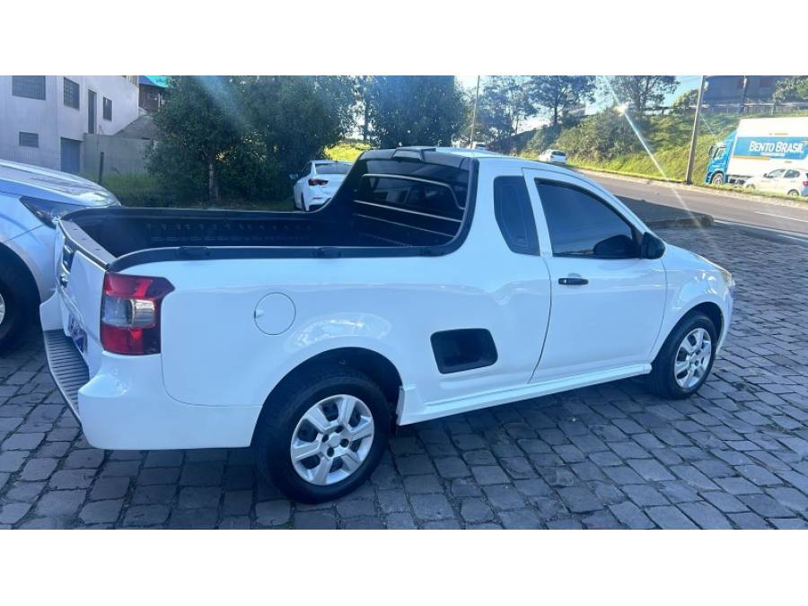 CHEVROLET - MONTANA - 2018/2019 - Branca - R$ 55.000,00