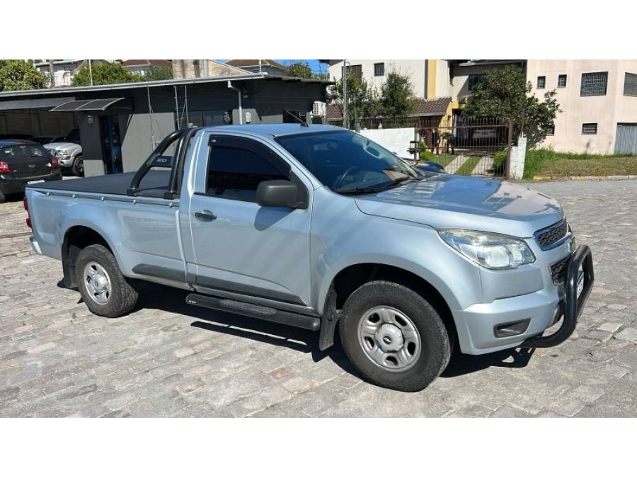 CHEVROLET - S10 - 2013/2013 - Prata - R$ 80.000,00