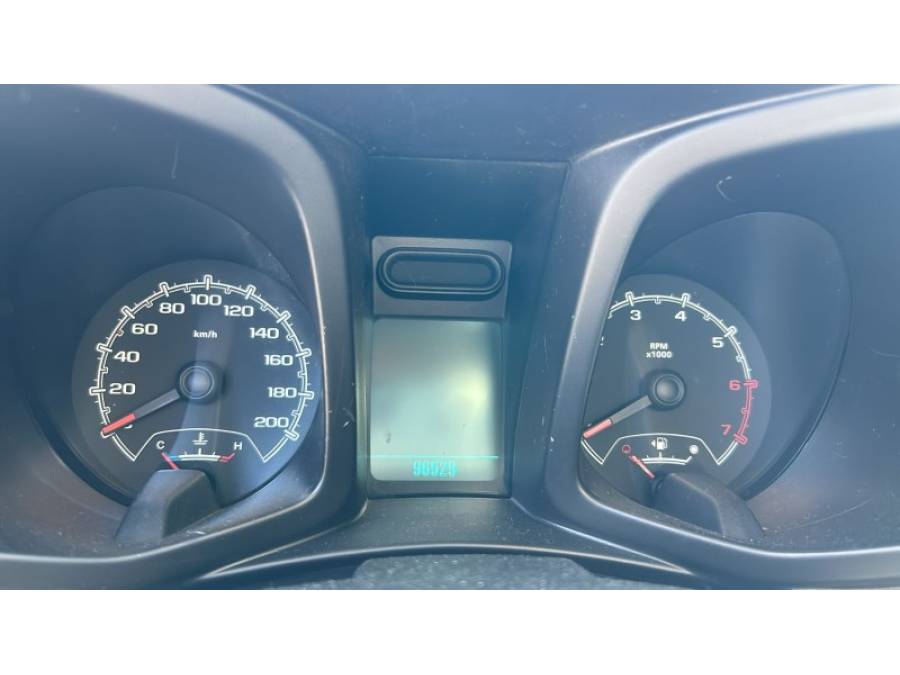 CHEVROLET - S10 - 2013/2013 - Prata - R$ 80.000,00