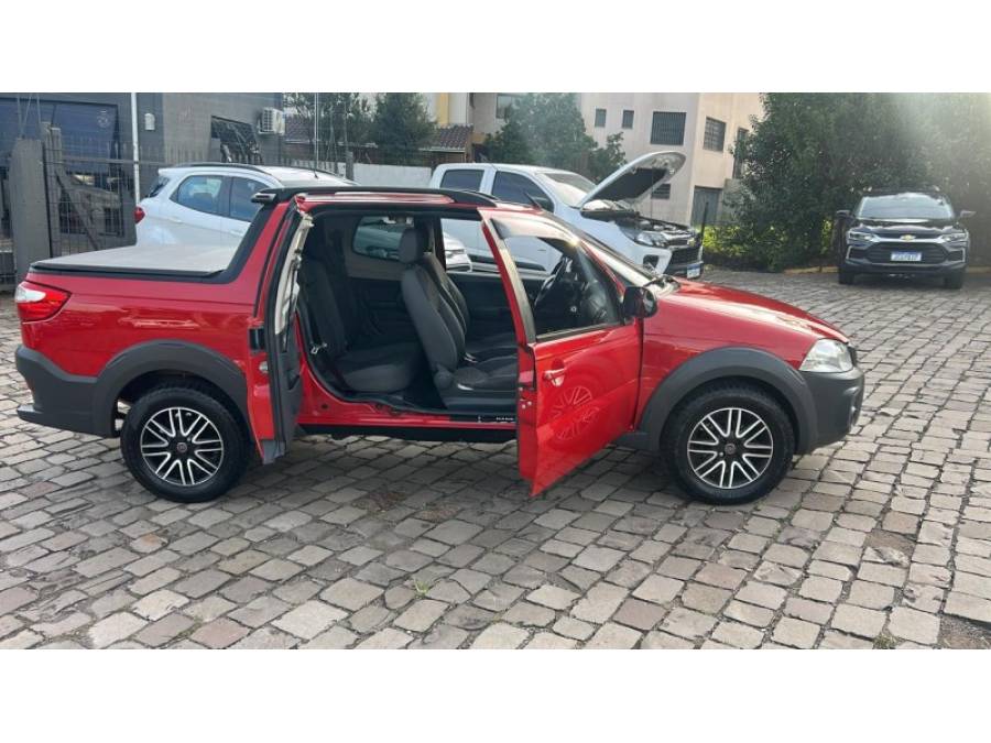 FIAT - STRADA - 2017/2017 - Vermelha - R$ 68.900,00