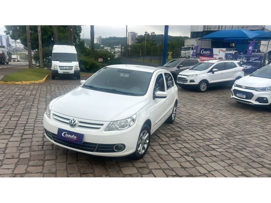 VOLKSWAGEN - GOL - 2010/2011 - Branca - R$ 30.990,00