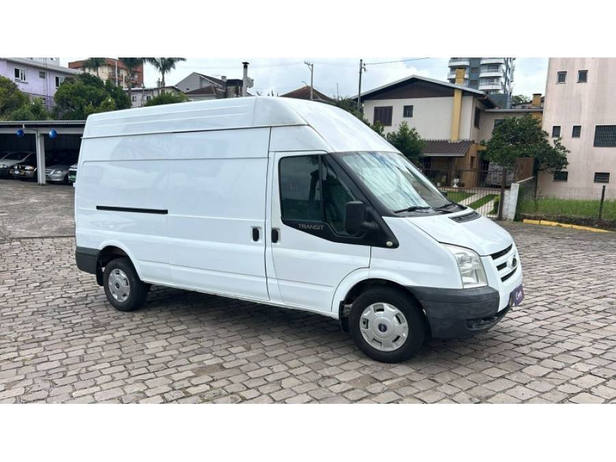 FORD - TRANSIT - 2011/2011 - Branca - R$ 80.000,00