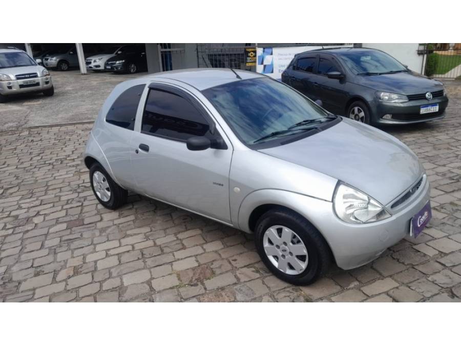 FORD - KA - 2001/2001 - Prata - R$ 15.000,00