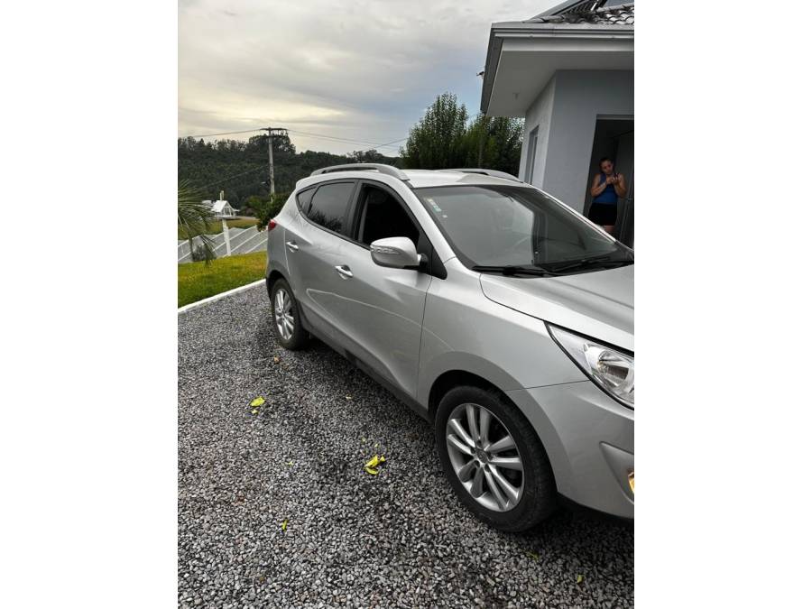 HYUNDAI - IX35 - 2013/2014 - Prata - R$ 76.000,00
