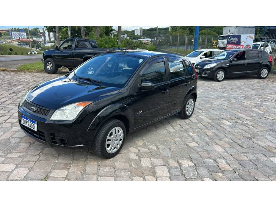 FORD - FIESTA - 2010/2010 - Preta - R$ 28.900,00