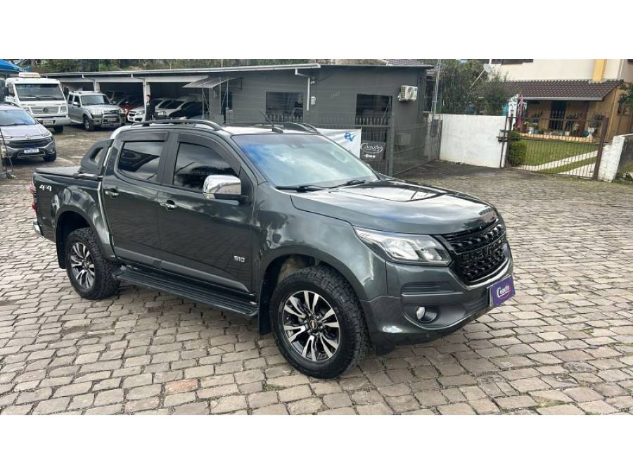 CHEVROLET - S10 - 2018/2019 - Cinza - R$ 167.000,00