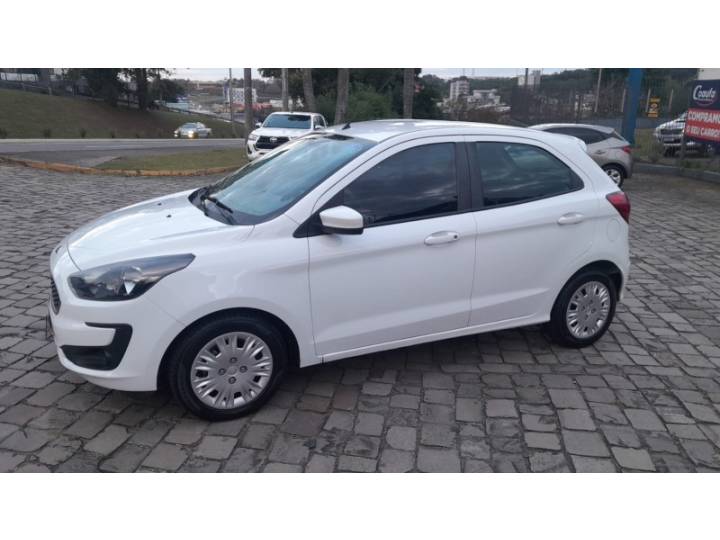 FORD - KA - 2020/2020 - Branca - R$ 63.000,00