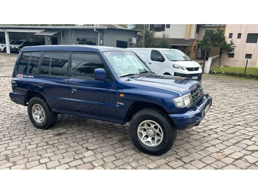 MITSUBISHI - PAJERO - 1998/1998 - Azul - R$ 39.000,00